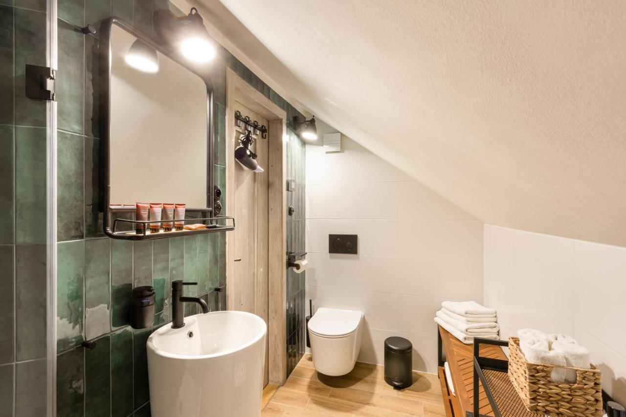 Apartment Gigantic Boho Chic 3 Bedroom 3 Bathroom Loft With Hanging Chair Prague